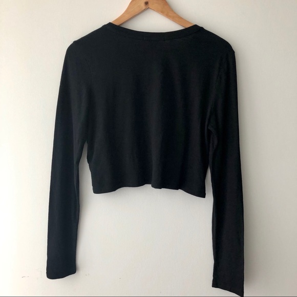 “I don’t need you, I have wifi” Long Sleeve Crop - Picture 2 of 4